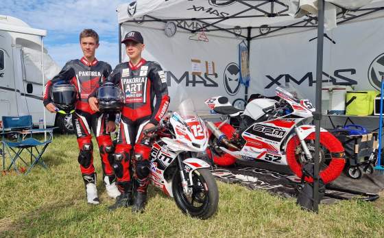 24 et 25/5/25, circuit du Creusot, course de MiniOGP en 160, Elio GERARD