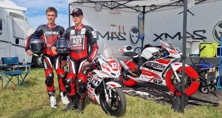 24 et 25/5/25, circuit du Creusot, course de MiniOGP en 160, Elio GERARD