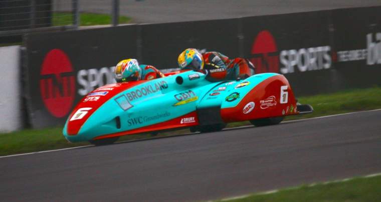 Emmanuelle CLEMENT, Finale à Brands Hatch, 18 et 19/10/25