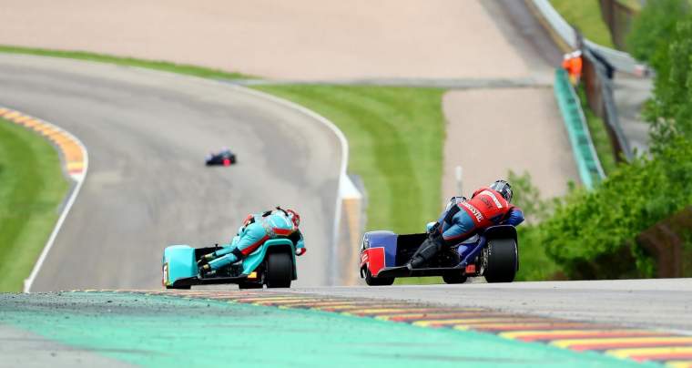 Emmanuelle CLEMENT, Side-Car, Sachsenring Championnat du Monde, 4 et 5 Mai