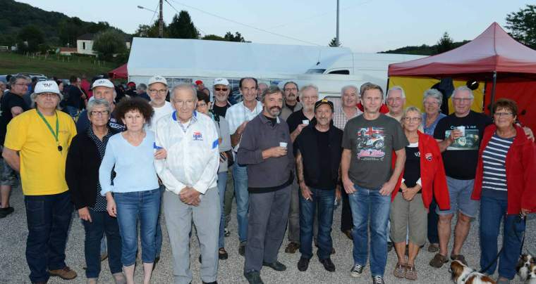 Restauration lors de la démonstration de Motos Anciennes Maurice Violland, 28 et 29/9