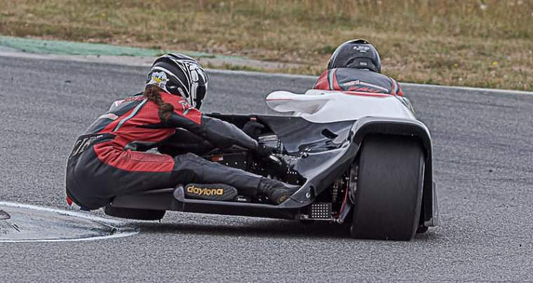 Emmanuelle CLEMENT, passagère side-car, Championnat de France, Albi, 14 et 15 septembre