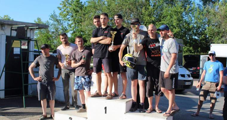 Team Raffin Moto, 25 power, 5 <sup>e</sup> manche du Championnat de France, 1 et 2 juin, Le Creusot