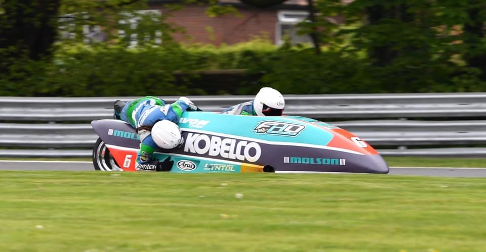 1ère Manche Championnat Anglais side-car, Emmanuelle CLEMENT, les 30 avril et 1er mai