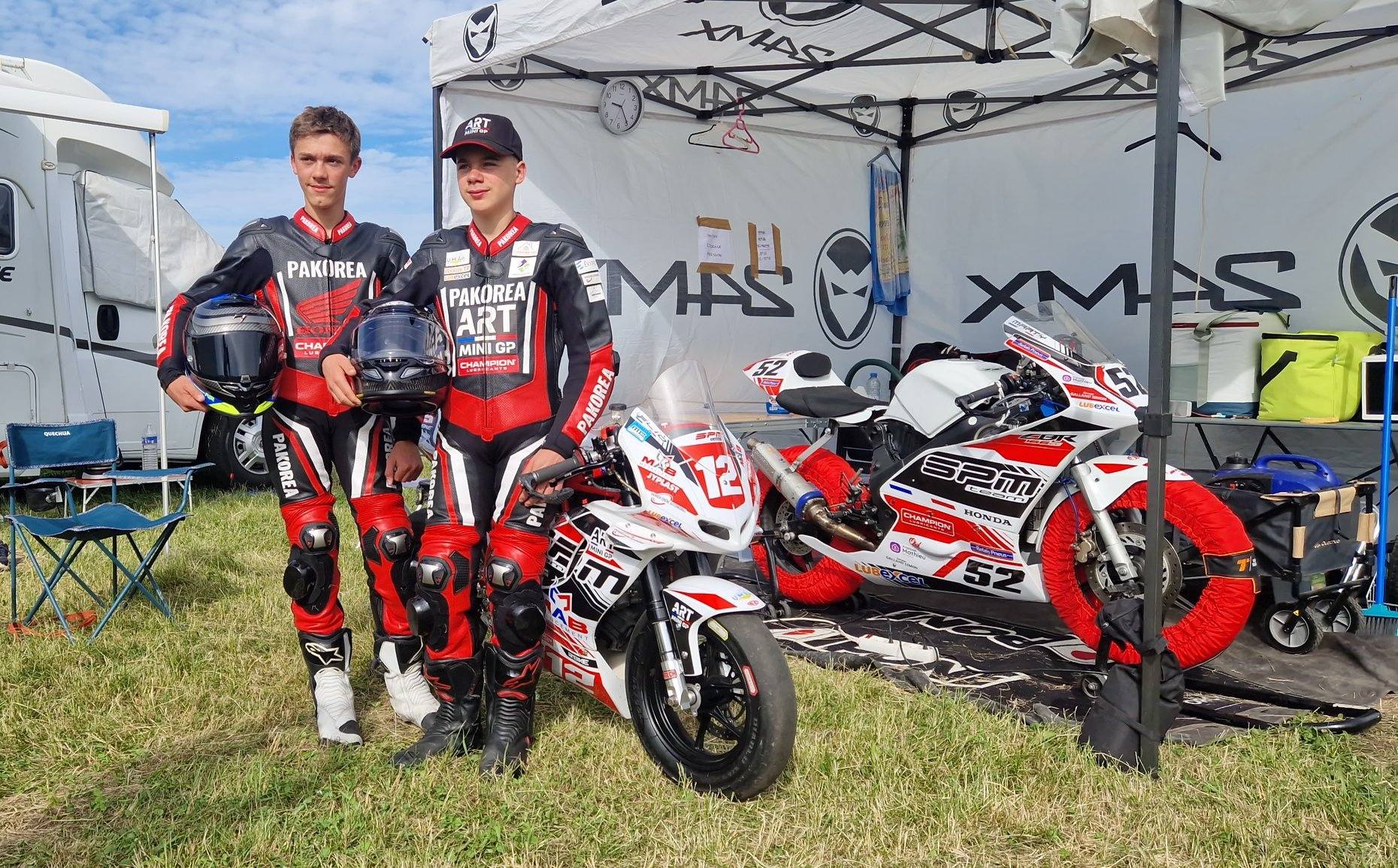 24 et 25/5/25, circuit du Creusot, course de MiniOGP en 160, Elio GERARD