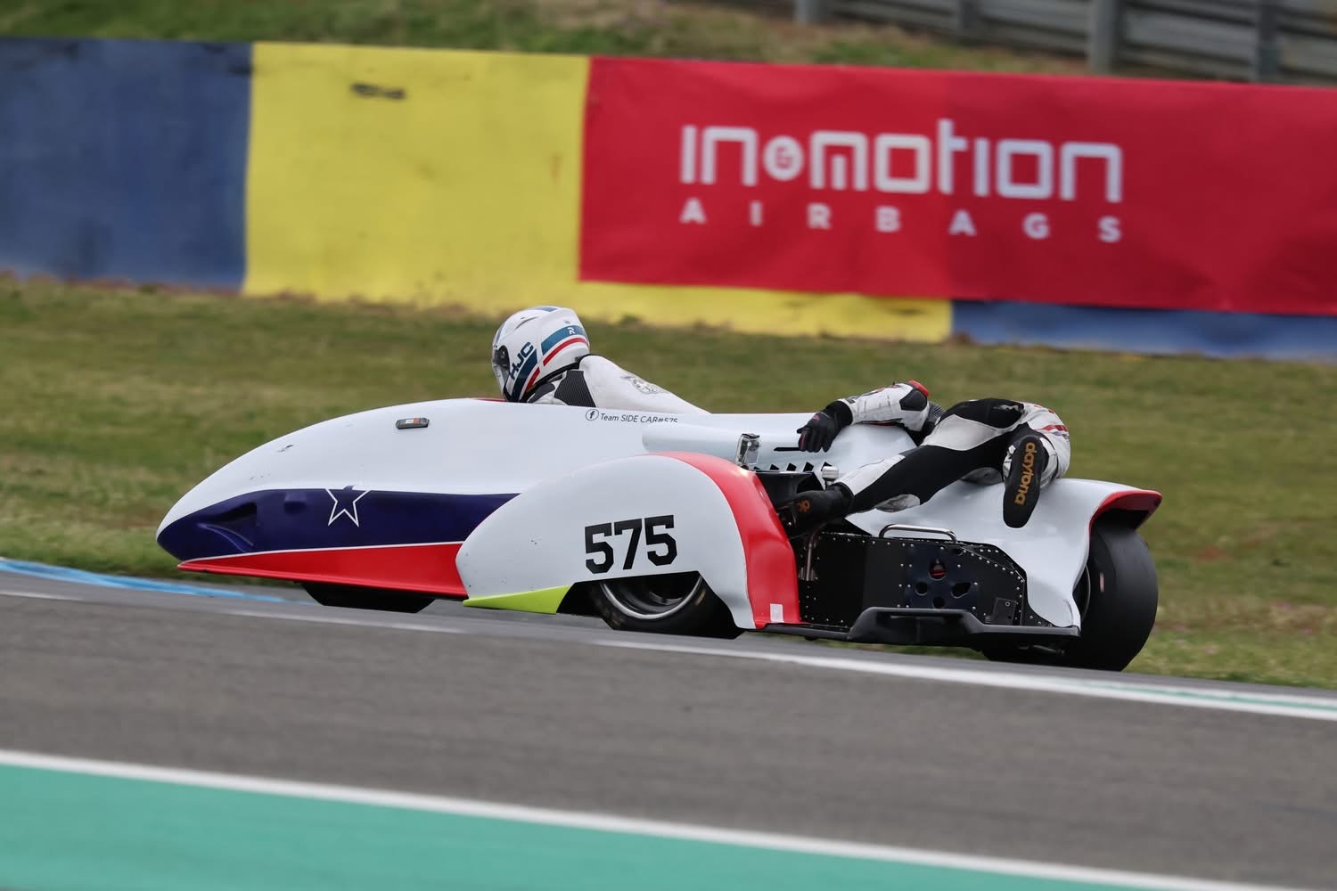 Manche FSBK au Mans, 3 et 4 avril 2026, side-car 575